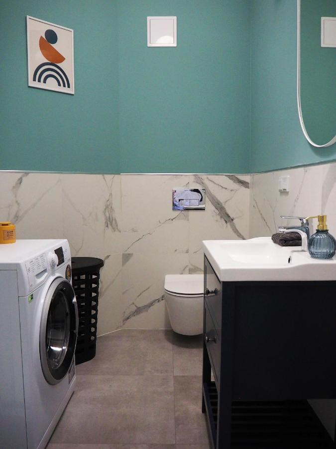 Wawelove Kossak Apt 1 Min To Royal Wawel Castle! Free Parking Apartment Krakow Luaran gambar
